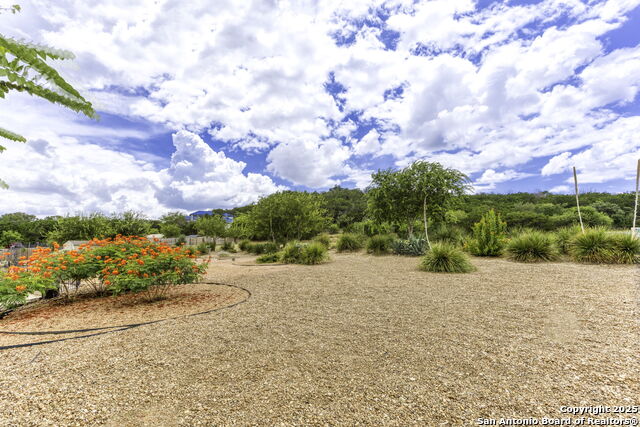 Image 39 of 40 For 15910 Robles Nuevo