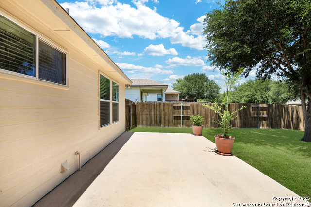 Image 17 of 19 For 16306 Rosebud Vista