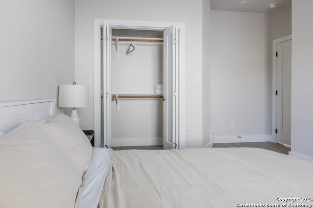 Listing photo id 12 for 343 Porter St 101