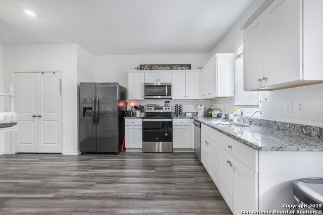 Image 11 of 22 For 5314 Hickory Place