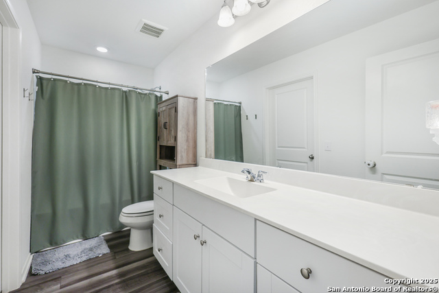 Image 16 of 22 For 5314 Hickory Place