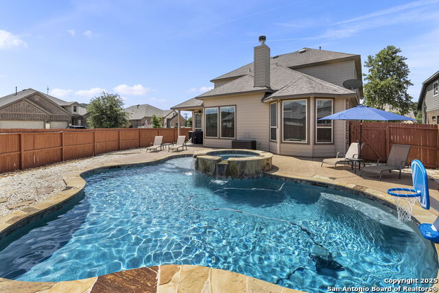 Details for 10513 Far Reaches Lane, Helotes, TX 78023