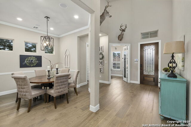 Image 11 of 46 For 10513 Far Reaches Lane