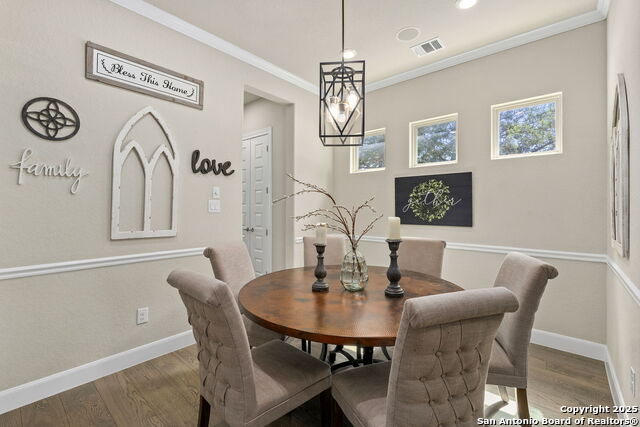 Image 14 of 46 For 10513 Far Reaches Lane