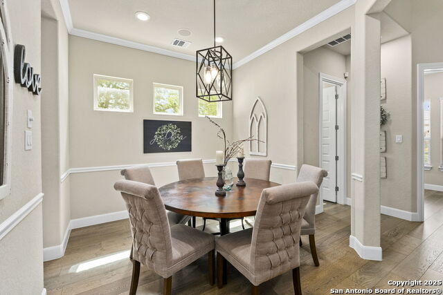 Image 15 of 46 For 10513 Far Reaches Lane