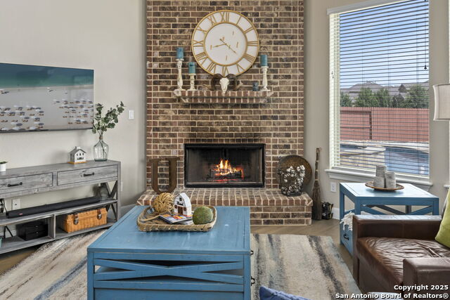 Image 22 of 46 For 10513 Far Reaches Lane