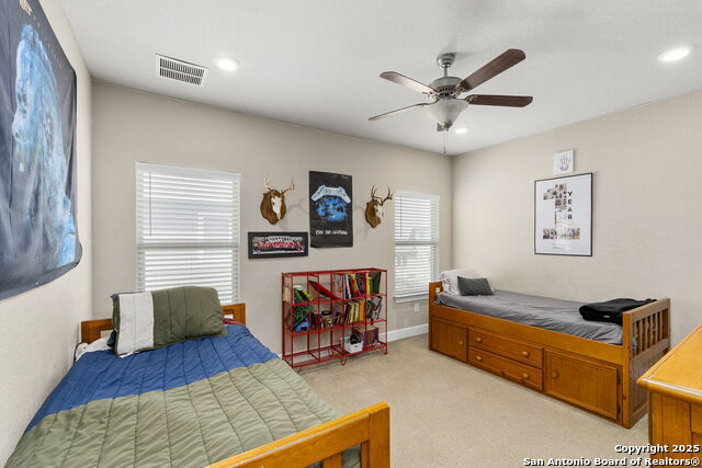 Image 38 of 46 For 10513 Far Reaches Lane