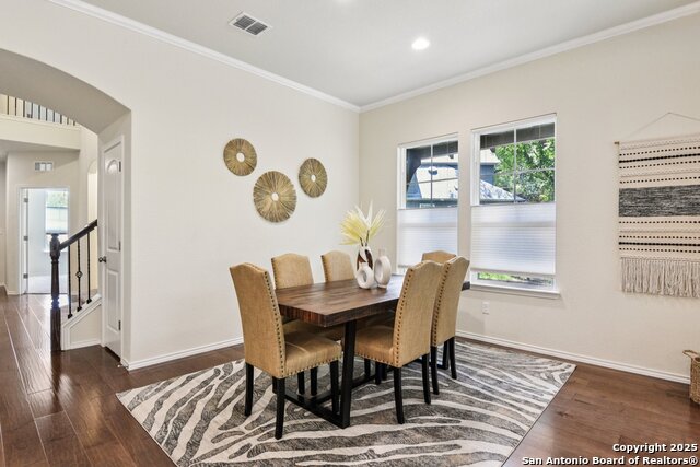 Listing photo id 8 for 8801 Canopy Bnd