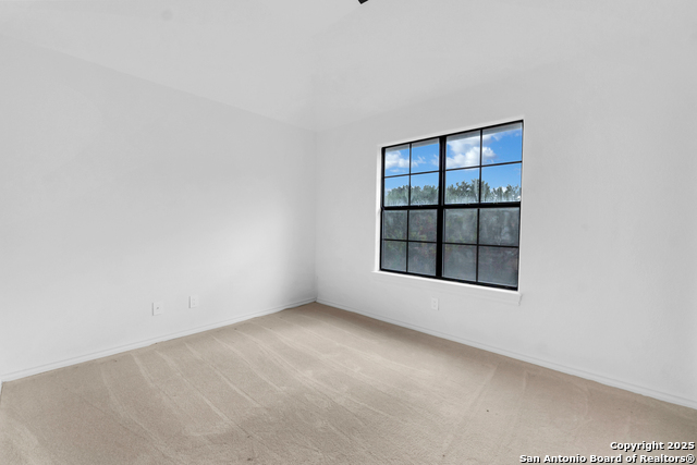 Image 10 of 34 For 616 Green Oak