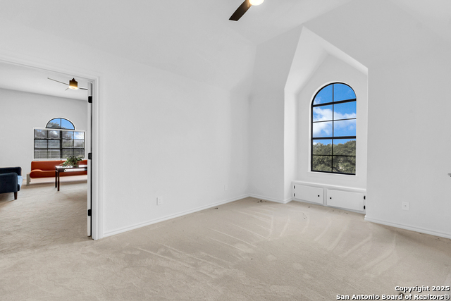 Image 13 of 34 For 616 Green Oak