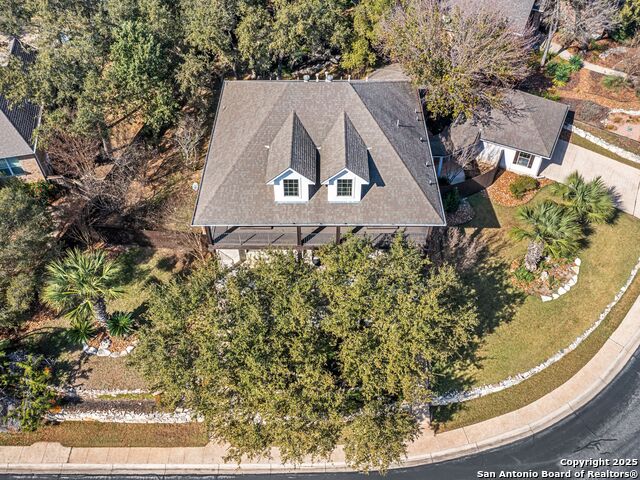 Listing photo id 54 for 18339 Emerald Oaks Dr