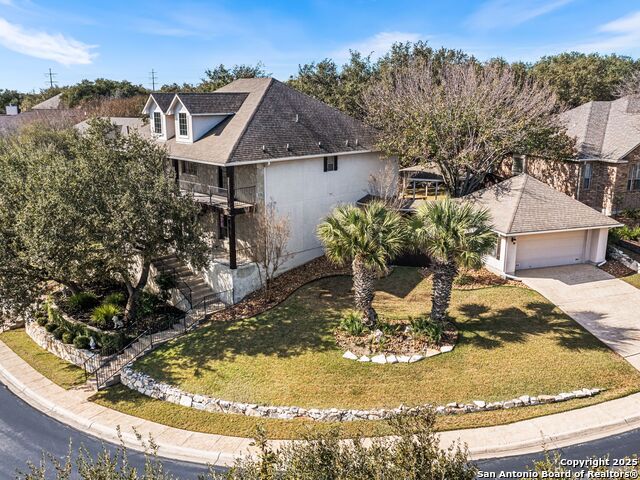 Listing photo id 59 for 18339 Emerald Oaks Dr