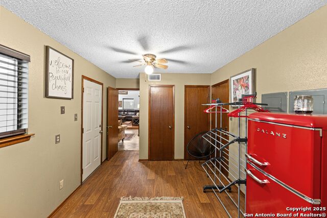 Image 20 of 48 For 3303 Trailway Park St