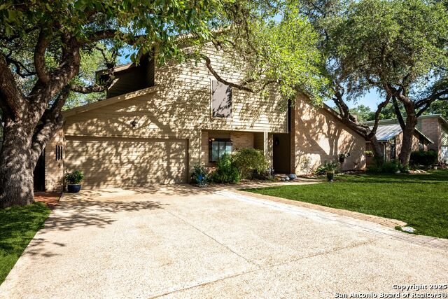Image 3 of 48 For 3303 Trailway Park St