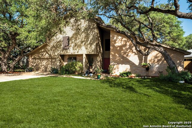 Image 4 of 48 For 3303 Trailway Park St