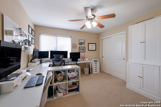 Image 20 of 35 For 6214 Ozona Mill