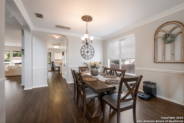 Image 3 of 35 For 6214 Ozona Mill