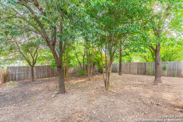 Listing photo id 26 for 10622 Cavelier