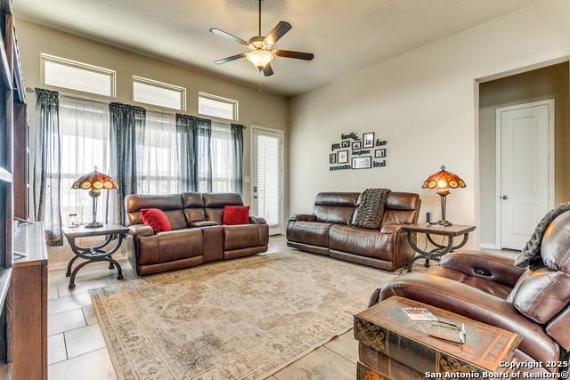 Image 14 of 27 For 32159 Mirasol Bend