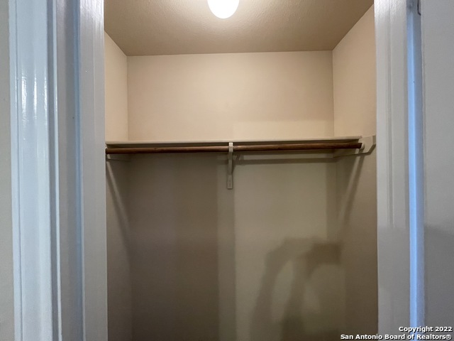 Image 11 of 18 For 1129 Brown Rock Dr