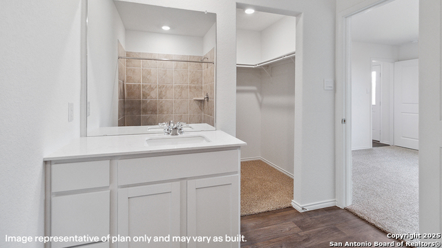 Listing photo id 20 for 10707 Criterion