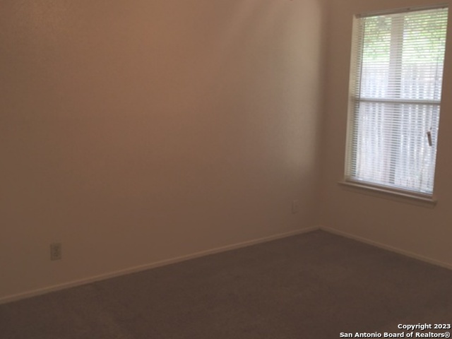 Image 7 of 9 For 14524 Waddesdon Bluff