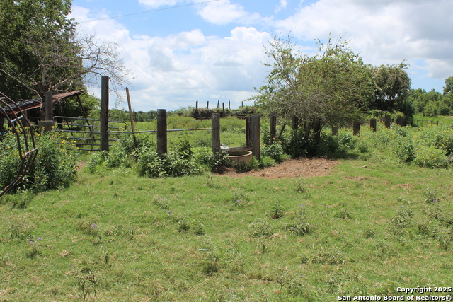 Listing photo id 27 for 0 County Rd 240