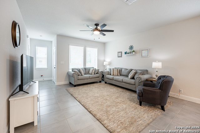 Image 13 of 49 For 9417 Van Horn