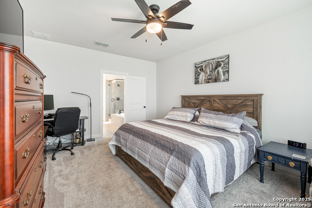 Image 17 of 49 For 9417 Van Horn