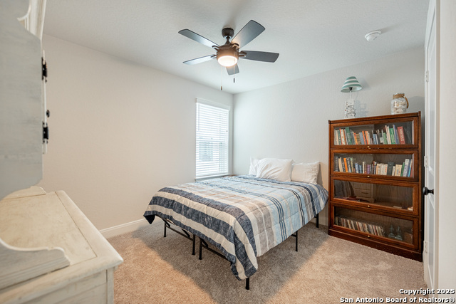 Image 23 of 49 For 9417 Van Horn