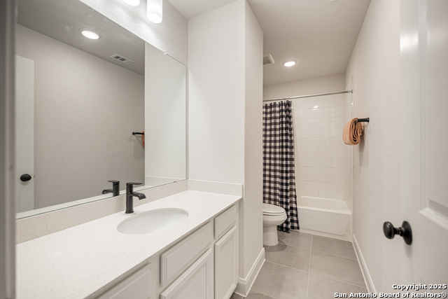 Image 33 of 49 For 9417 Van Horn