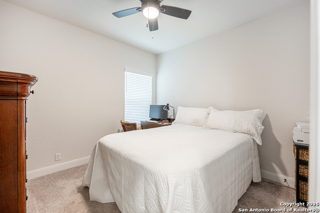 Image 34 of 49 For 9417 Van Horn