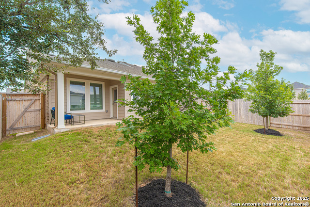 Image 39 of 49 For 9417 Van Horn