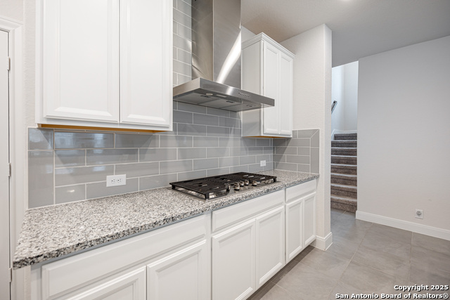 Image 6 of 49 For 9417 Van Horn