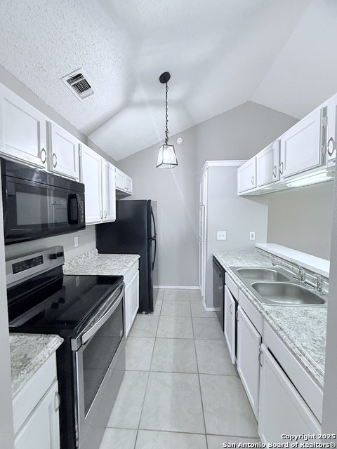 Image 7 of 20 For 5213 Gawain Dr