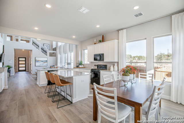 Image 11 of 25 For 223 Gathering Drive