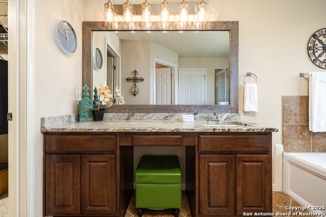 Image 12 of 20 For 2471 Feather Lane