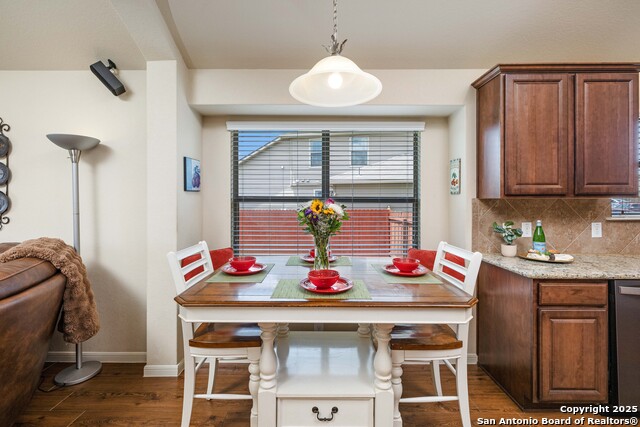 Image 6 of 20 For 2471 Feather Lane