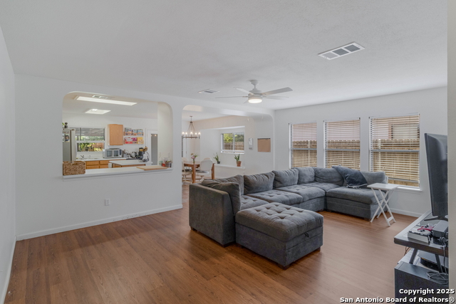 Image 3 of 13 For 9518 Arcadia