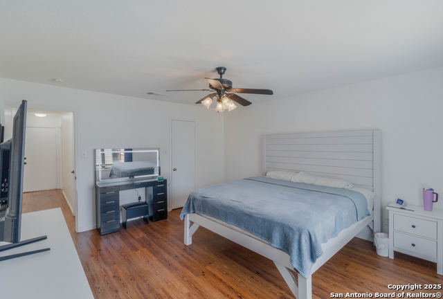 Image 8 of 13 For 9518 Arcadia