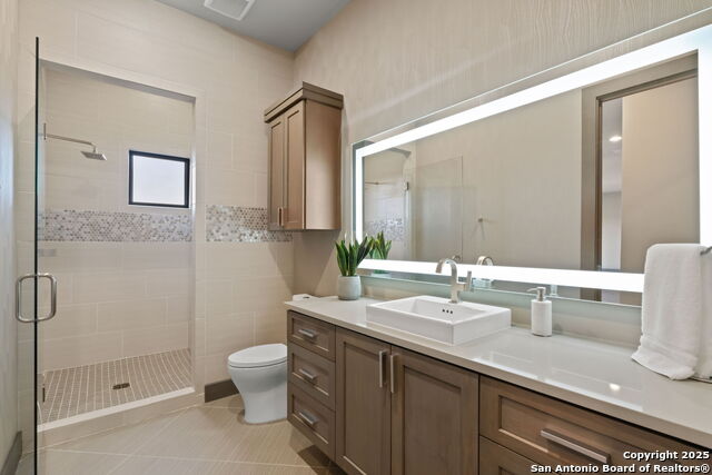Listing photo id 34 for 8129 Garden Oaks Dr
