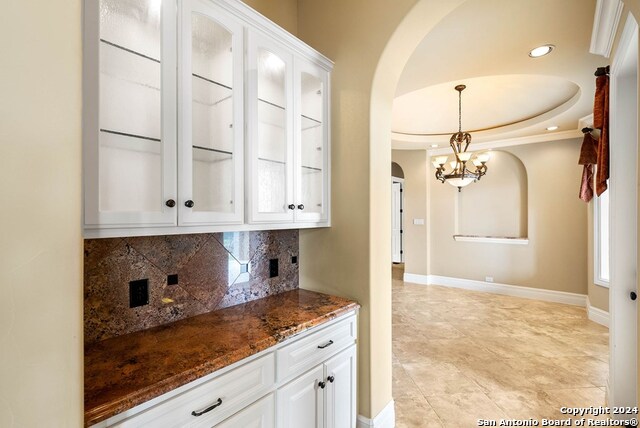 Listing photo id 22 for 3722 Club View Ct