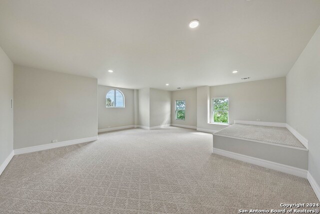Listing photo id 47 for 3722 Club View Ct