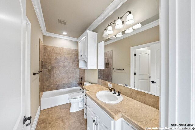 Listing photo id 49 for 3722 Club View Ct