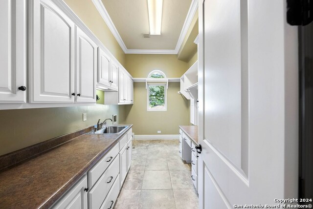 Listing photo id 52 for 3722 Club View Ct