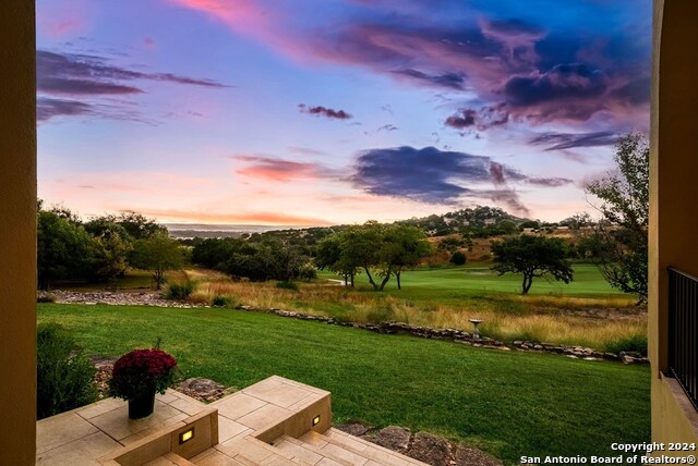 Listing photo id 63 for 3722 Club View Ct