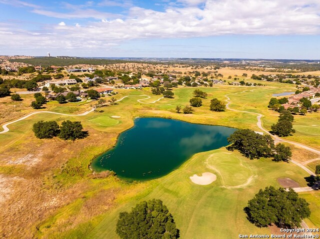 Listing photo id 71 for 3722 Club View Ct