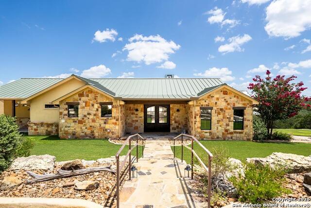 Details for 112 Juniper Pt, Ingram, TX 78025