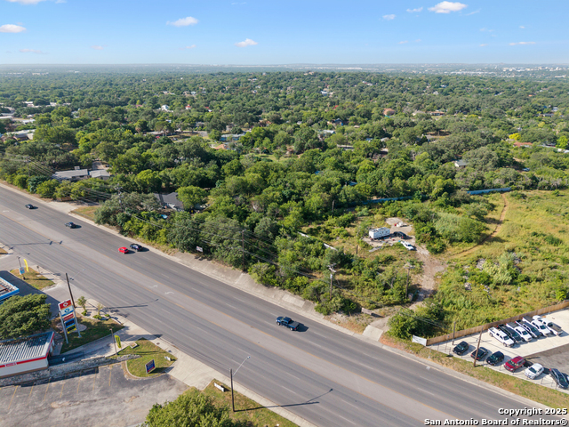 Image 4 of 11 For 2259 Bandera