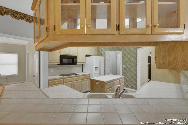 Image 13 of 38 For 1781 Oak Forest